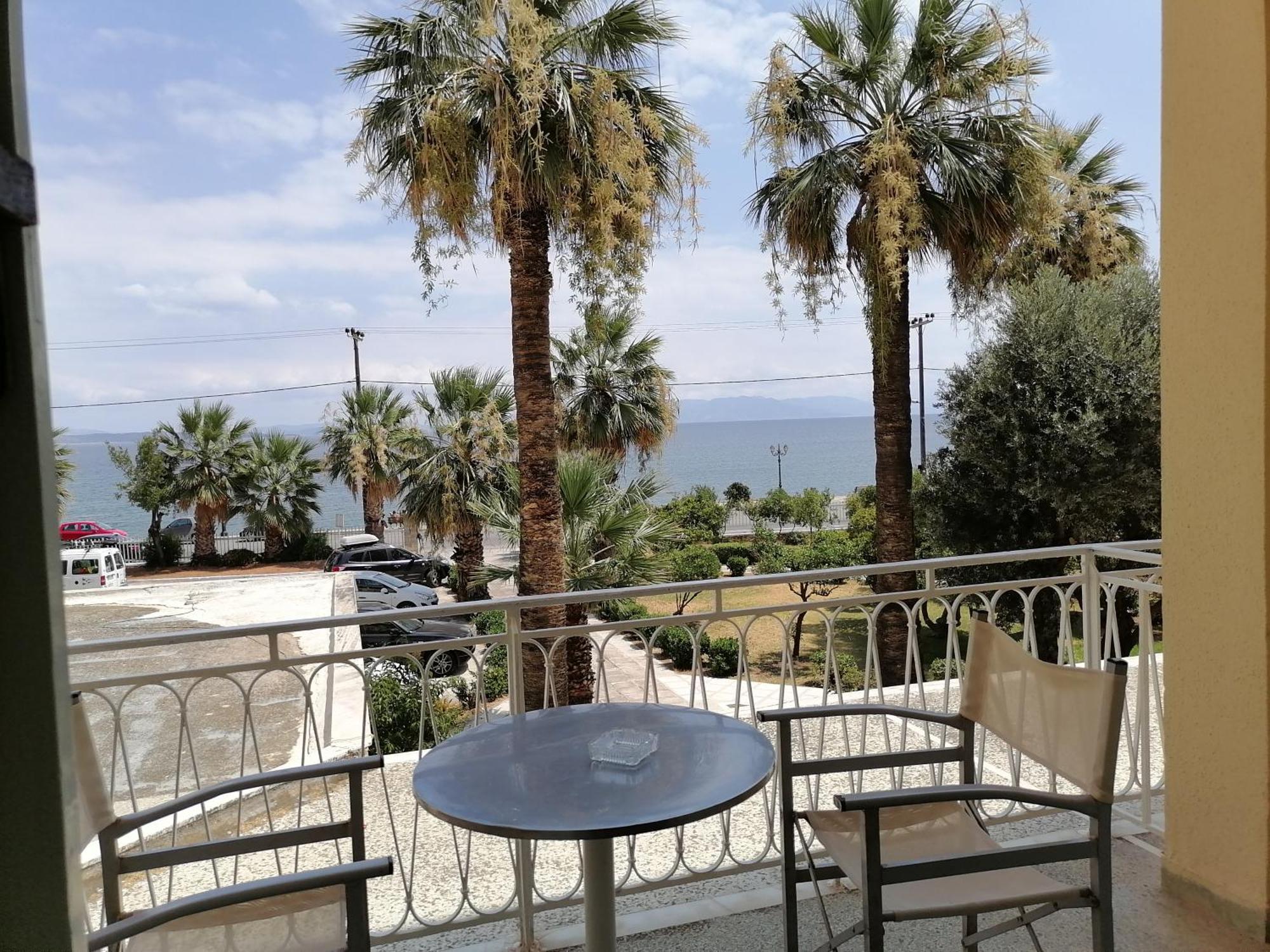 Nireus 2* Néa Mákri